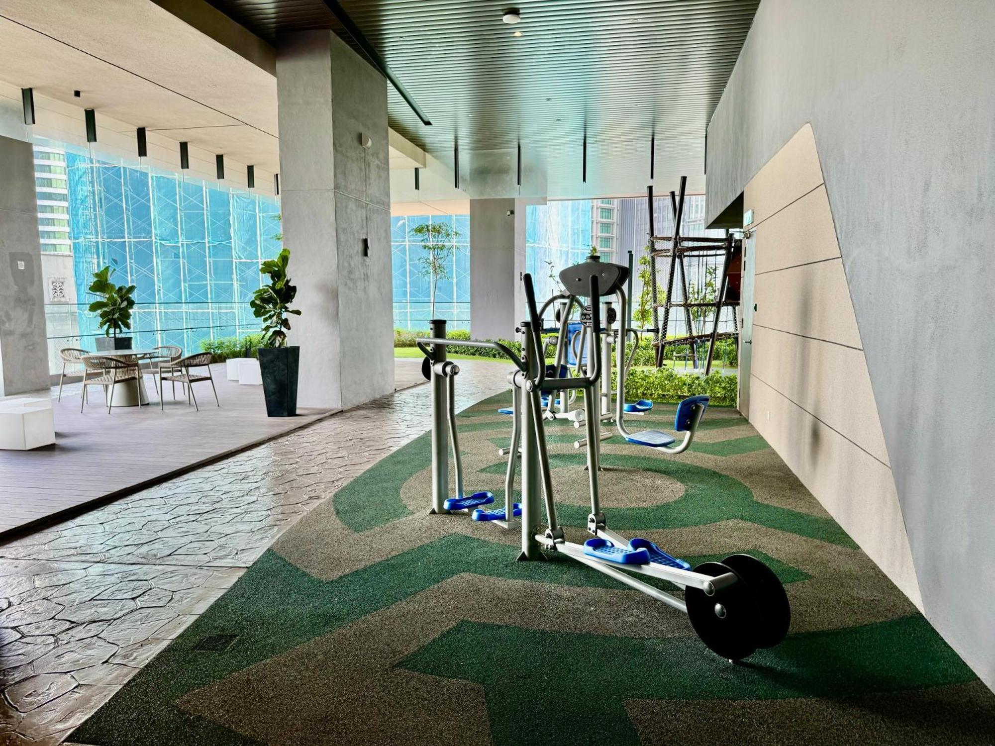 Klcc Suites At Axon By Skypool Kuala Lumpur Exterior photo